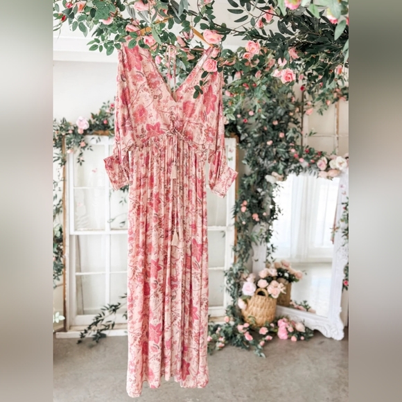 Floral Pink Maxi Dress - Picture 5 of 10